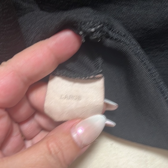 OJay large black quarter sleeve top - Picture 4 of 6